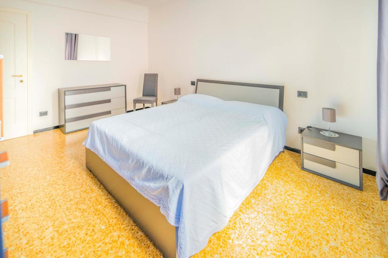 Casa Via Della Chiusa: Centrally Located with Beach Access and Free Parking Sestri Levante Exterior photo