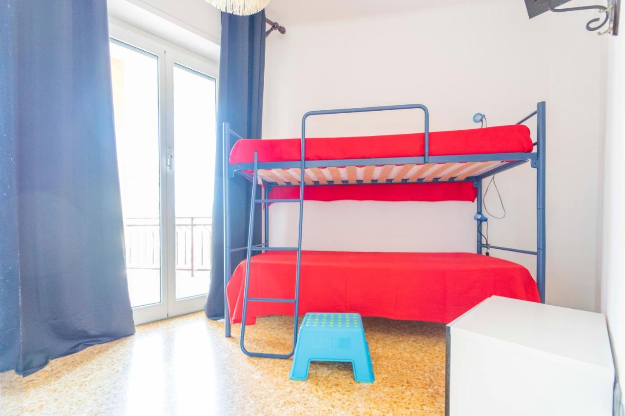 Casa Via Della Chiusa: Centrally Located with Beach Access and Free Parking Sestri Levante Exterior photo