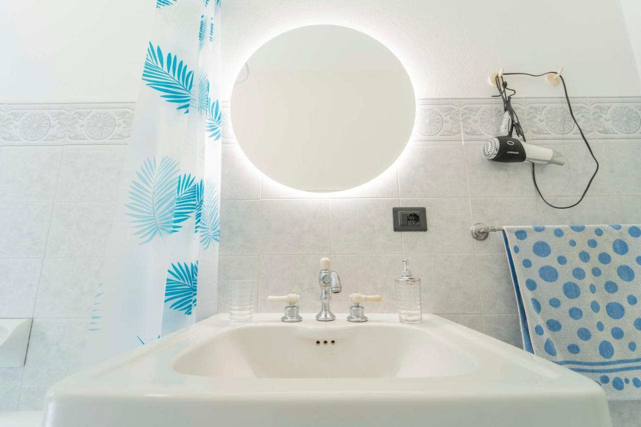 Casa Via Della Chiusa: Centrally Located with Beach Access and Free Parking Sestri Levante Exterior photo